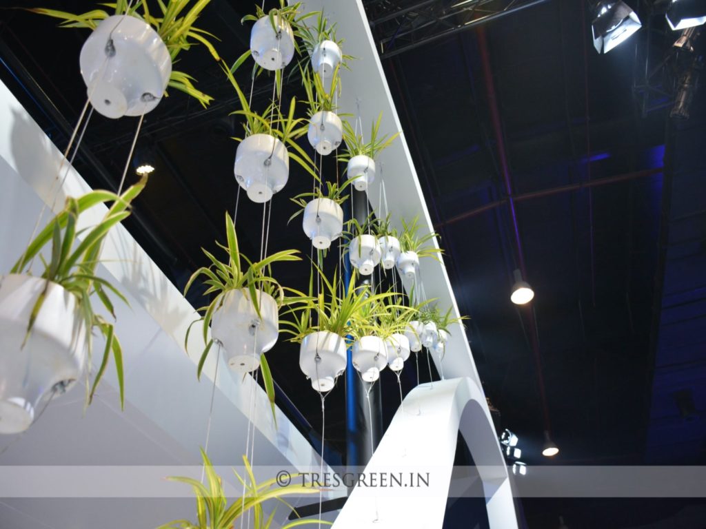 Hanging_pots_tata_autoexpo2020